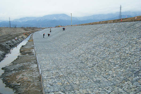 ニューガンバルZテクノサーフ(粗面鉄線)③